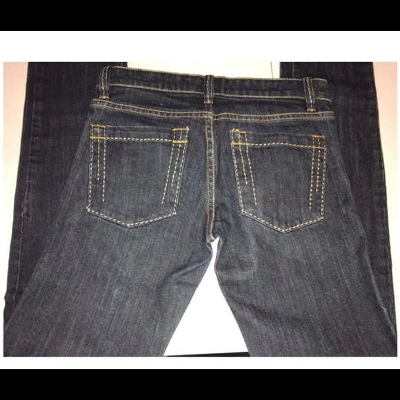 🚨SALE BCBGMaxAzria Dark Wash SKINNY Jean - Picture 1 of 6